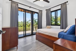 Casa con vista al mar cerca de playa Marbella