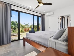 Casa con vista al mar cerca de playa Marbella